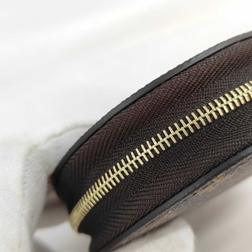 LOUIS VUITTON Brown Monogram Leather Pouch - Picture 5 of 10